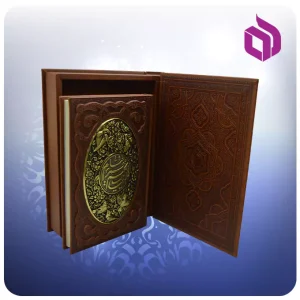 رباعيات خيام وزيری جعبه بازشو چرم و مس چهار زبانه کاغذ گلاسه با جعبه MDF