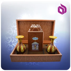 حافظ وزیری با دو گلدان چرم طبیعی