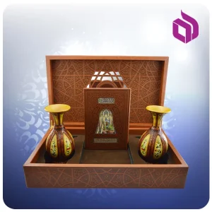 خیام وزیری با دو گلدان چرم طبیعی